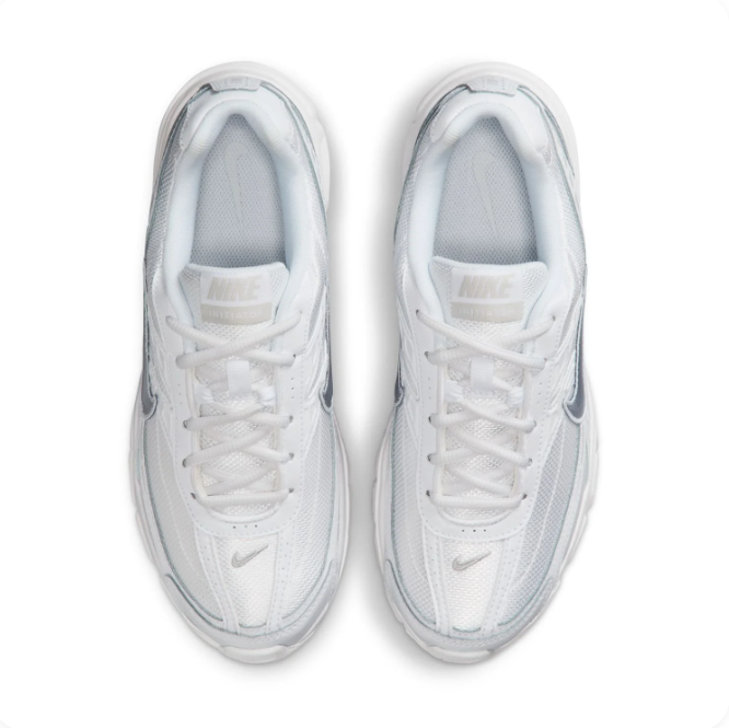 Nike White & Silver Low-Top Sneakers with Chunky Sculpted Sole