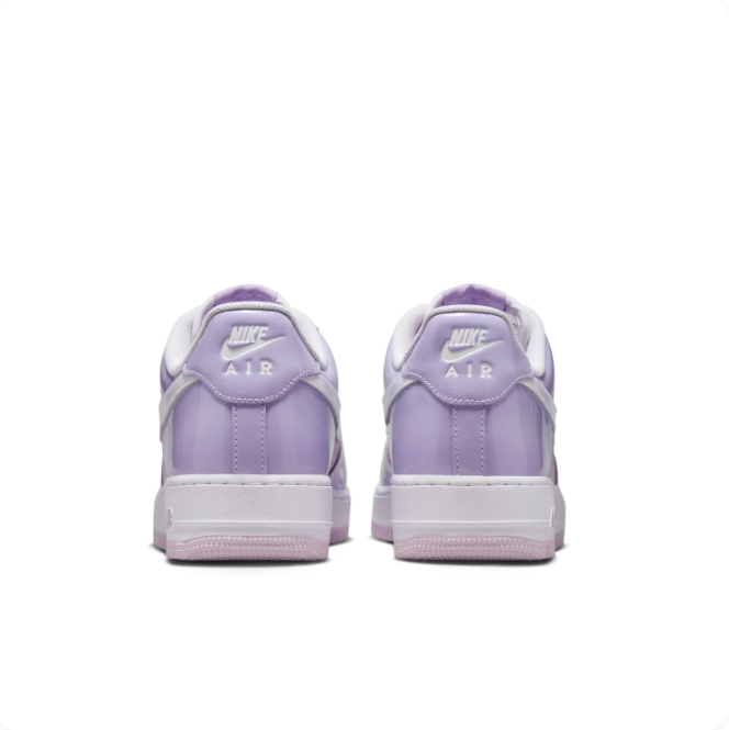 Nike Lavender & Pink Low-Top Sneakers with White Swoosh