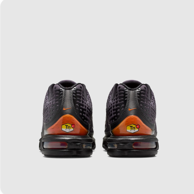 Nike Charcoal Textured Sneakers with Orange Accents & Visible Air