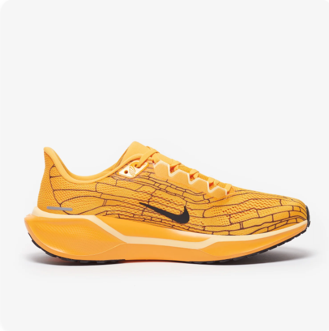 Nike Golden Yellow & Black Low-Top Sneakers with Graphic Line Pattern